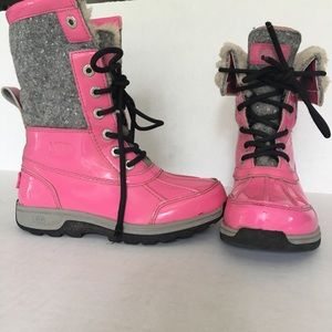 UGG K Butte II pink patent boots. Size 1 girls.